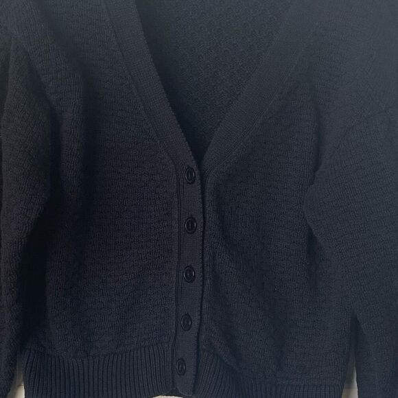 Able Cropped Cardigan - Picture 2 of 5